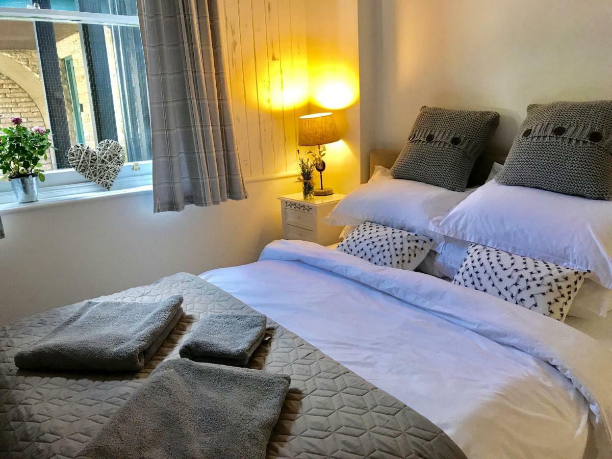 Apartment Ranmoor Serviced