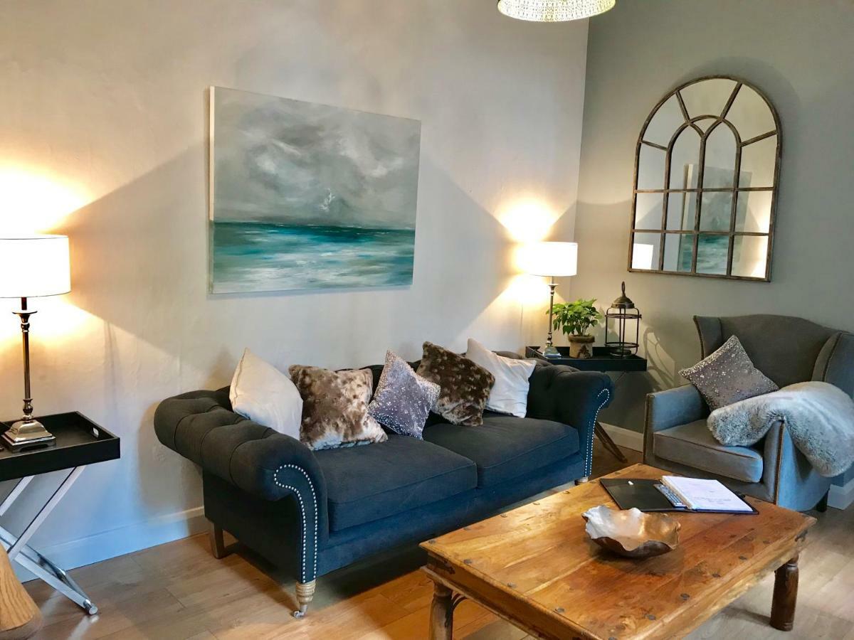 Ranmoor Serviced * Sheffield